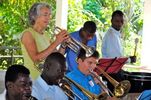 Patricia Hurley, Nick Smith and members of Fanfare